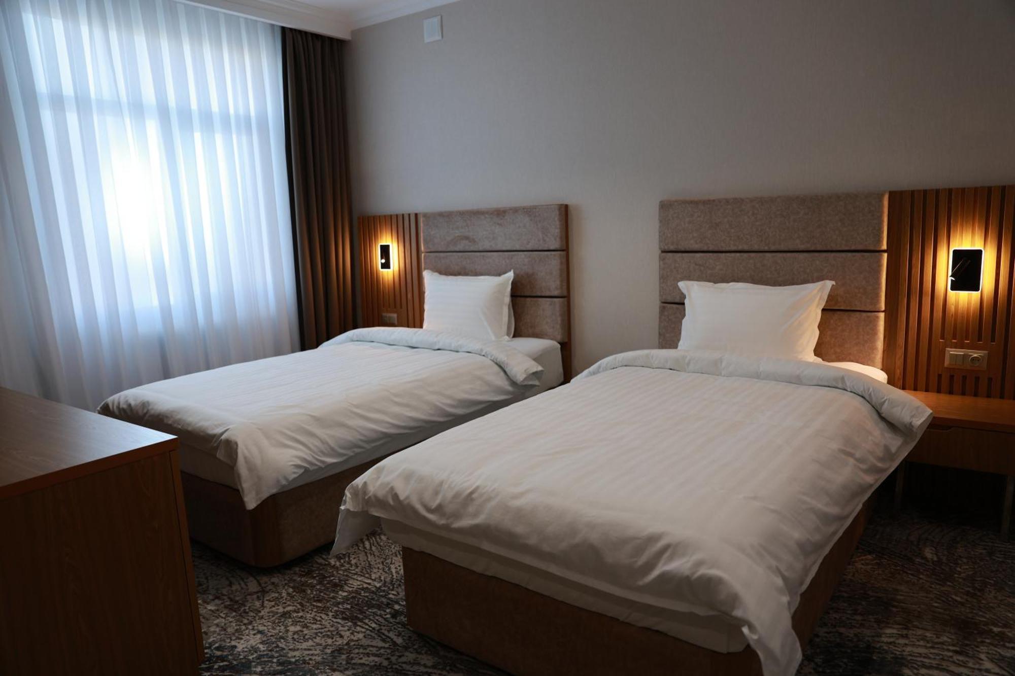 Damir Hotel Nukus Exterior foto